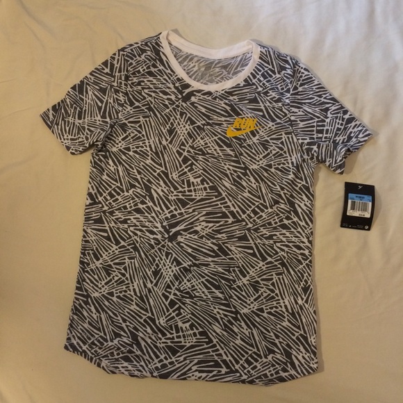 NWT Nike Palm Run Shirt - Picture 2 of 4